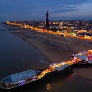 Blackpool Central Beach Apartments , Blackpool United Kingdom