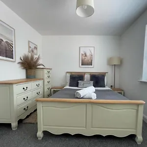 Waterfront - Entire 3 Bed , Barry United Kingdom